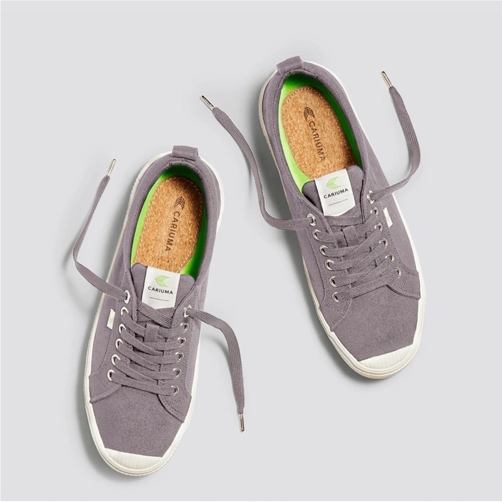 Cariuma Low Mystic Grey Canvas Sneaker W 9 / M 7.5